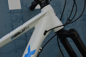 Tuyau mince en acier <span class=keywords><strong>Meilleur</strong></span> vélo de 26 <span class=keywords><strong>pouces</strong></span> de couleur rose pour vélo de montagne adulte Cycle d'engrenage à cadre en acier - Product Image 3