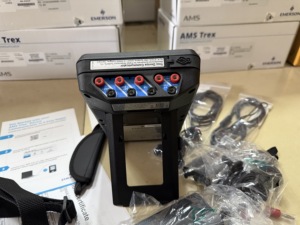 Communicateur de terrain portable TREX2, Emerson TREX2LFPKLWP3S - Product Image 1