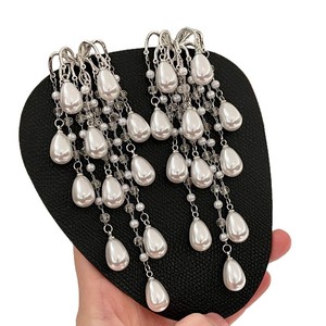 Pendientes de Lágrima con Perlas y Cristales, Chapados en Plata 925, Joyería de Lujo para Mujer - Product Image 2