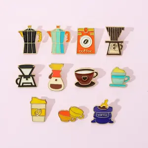 Joias artesanais de esmalte, pinos e broches personalizáveis para baristas e amantes de café