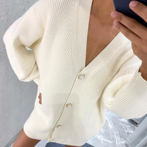 Cárdigan de punto largo informal para mujer Otoño Invierno suéter de manga farol suelto cárdigan básico botón blanco Tops de mujer - Product Image 6