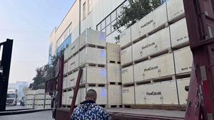 <span class=keywords><strong>Imprimante</strong></span> à solvant écologique Hancolor, <span class=keywords><strong>prix</strong></span> direct usine - <span class=keywords><strong>Meilleure</strong></span> valeur pour l'argent, vitesse d'impression 4 passages, résolution 3200 dpi, vinyle/autocollant - Product Image 4