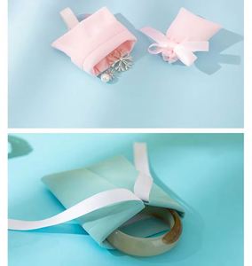Wholesale Custom Luxury logo Small Velvet <b>Drawstring</b> Bag Hot Sale Phone Purse Makeup Toiletry Storage Velvet <b>Pouch</b> Gift Bag - Product Image 5
