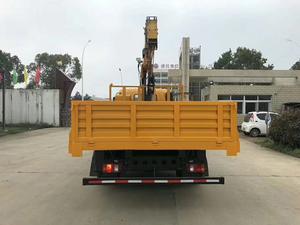 Camión HOWO 4x2 4x4 con Volante a la Derecha, Grúa Montada <span class=keywords><strong>de</strong></span> 2T con Caja Volquete, Vehículo <span class=keywords><strong>de</strong></span> Transferencia <span class=keywords><strong>de</strong></span> Postes Eléctricos, Ladrillos y Madera <span class=keywords><strong>de</strong></span> 5T, Precio <span class=keywords><strong>de</strong></span> Fábrica - Product Image 4