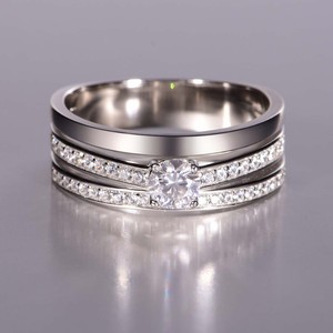 LINNA 0,4 CTW 925 Sterling Silber Platinbeschichtet Brillantschliff Moissanit Doppelreihiger Pavé Herren Damen Verlobungs- und Ehering - Product Image 3