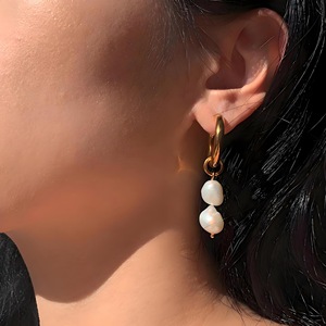 Vintage Fashion Fine <strong>Jewelry</strong> Women Fashion <strong>Stainless</strong> <strong>Steel</strong> <strong>Jewelry</strong> 18K Gold Texture Pearl Drop Earrings - Product Image 2
