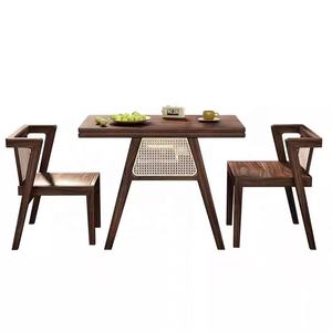 Mobilier d'extérieur <span class=keywords><strong>Petite</strong></span> <span class=keywords><strong>table</strong></span> à thé en bois massif pour <span class=keywords><strong>balcon</strong></span> avec deux chaises pour nouvel ensemble <span class=keywords><strong>de</strong></span> tables basses pour la maison, le bureau et les loisirs - Product Image 1