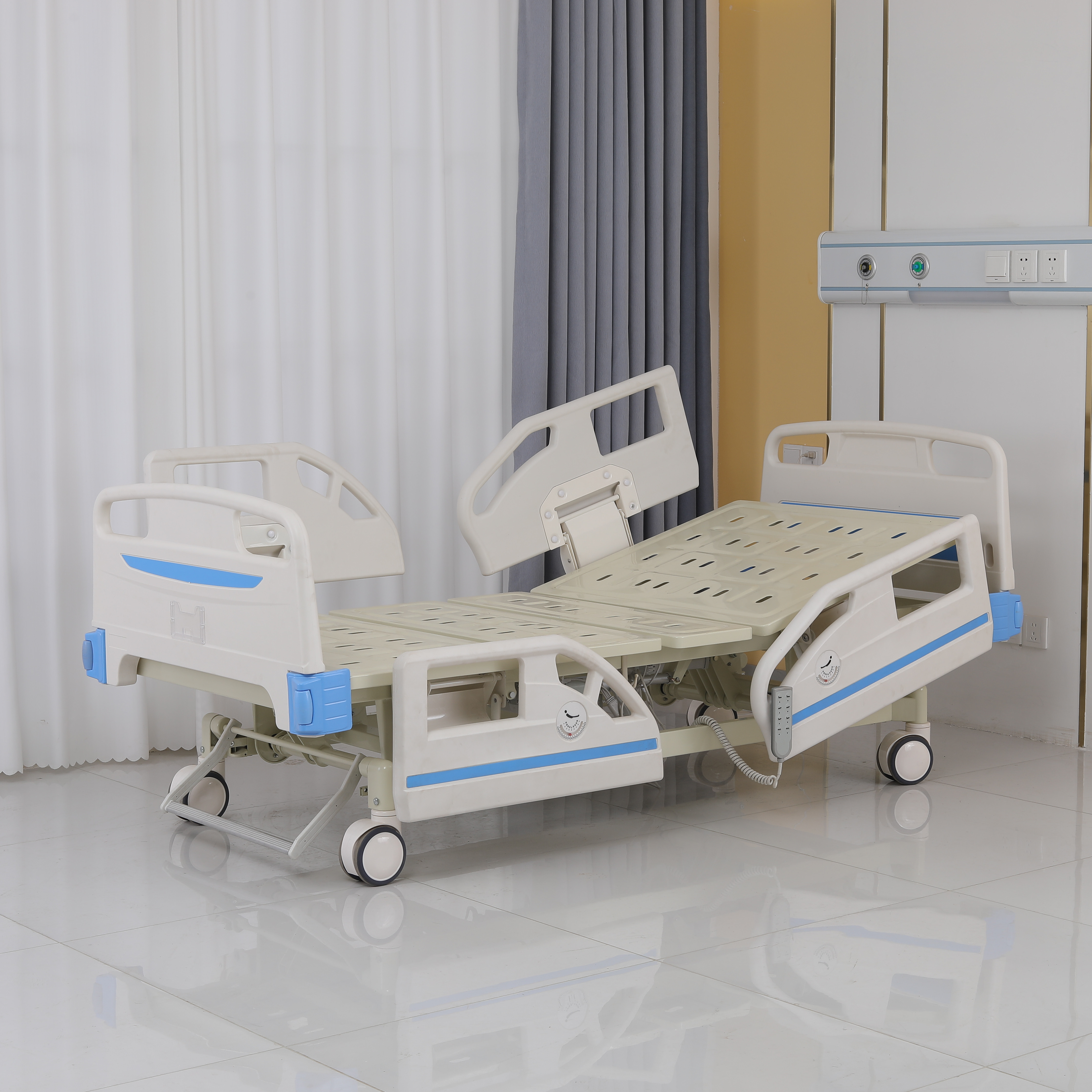 LIT ELECTRIQUE D’HOSPITALISATION LUXUEUX 3 FONCTIONS