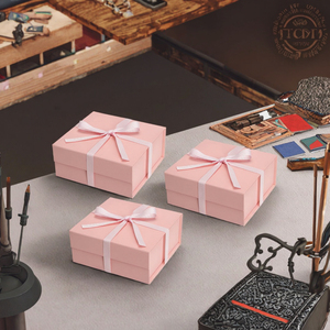 Caja de Regalo Cuadrada Grande al por Mayor con Tapa Cielo y Tierra, Laminado Mate y Grabado en Relieve para Sorpresas de San Valentín y Cumpleaños - Product Image 3