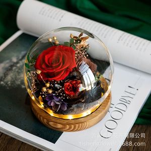 Rose éternelle enchantée, rose éternelle infinie, rose éternelle préservée dans un dôme en verre avec lumière LED - Product Image 6