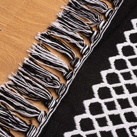 Tapis de sol personnalisé en polyester jacquard à rayures, style nordique, pour entrée, couloir, salle de bain, baie vitrée, chevet, vente en gros