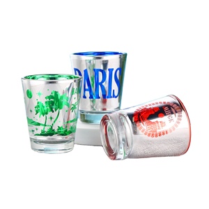 Vasos de chupito de 2 oz con base electrochapada de colores, los más vendidos, populares, vasos de vino de recuerdo, vasos de chupito clásicos para licores. - Product Image 1