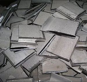 공장 공급 고순도 99.95% 니켈 캐소드 전해 니켈 스크랩, 저렴한 가격 - Product Image 4