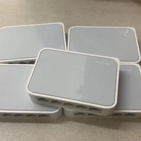 Switch TP-LINK 1005+5 de 100 Mbps y 1 Gbps de Capacidad, de Grado Empresarial, Utilizado para la Expansión de Redes de Alta Velocidad