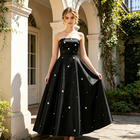 Robe de gala, robe de soirée à paillettes, robe de soirée sans manches en satin noir longue jusqu'au sol avec des perles florales