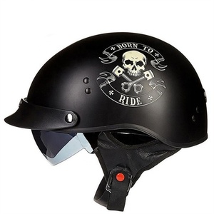 Casco de Motocicleta y Scooter de Diseño Moderno y Elegante - Product Image 4