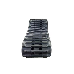 Repuesto de oruga de caucho para camión Hagglunds BV 206 con refuerzo de Kevlar (620*90.6*64) - Product Image 1