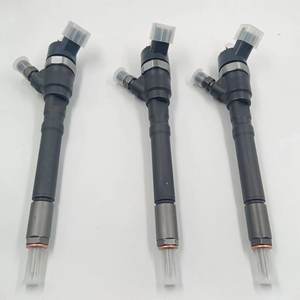 Injecteur à rampe commune 0445110748 L'injecteur à rampe commune 0445110748 est applicable aux moteurs diesel - Product Image 1