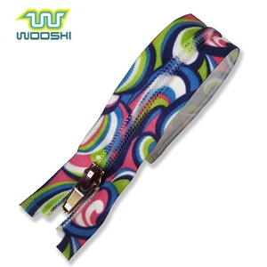 Fermetures à glissière T/T 5 # prix bon marché avec <span class=keywords><strong>fermeture</strong></span> à glissière en rouleau de haute qualité #5 <span class=keywords><strong>fermeture</strong></span> à glissière à longue chaîne pour sac tissé et tissu métal durable Nylon - Product Image 6