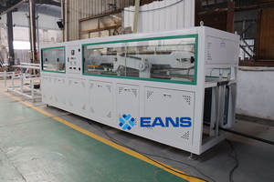 Service personnalisé Machine de production de profilés de châssis de fenêtre de porte isolée en PVC <span class=keywords><strong>UPVC</strong></span>/ligne d'<span class=keywords><strong>extrusion</strong></span> - Product Image 6