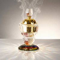 Brûleur d'encens en cristal K9 Rose Bud avec base à facettes arc-en-ciel, couvercle creux en forme de lune dorée, écologique, fait main, support d'aromathérapie pour la maison