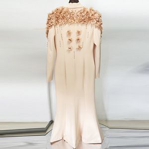 Robe de <span class=keywords><strong>soirée</strong></span> <span class=keywords><strong>longue</strong></span> sirène 2025 style célébrité européenne et américaine, col orné de perles et de diamants, avec broderies lourdes, longueur maxi - Product Image 4