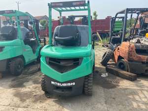 Chariot élévateur Mitsubishi 3 tonnes original d'occasion Fd30 Japon Chariots élévateurs - Product Image 4
