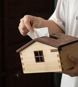 Caja de pañuelos de madera mini de diseño clásico, soporte y organizador de almacenamiento pequeño para el hogar - Product Image 2