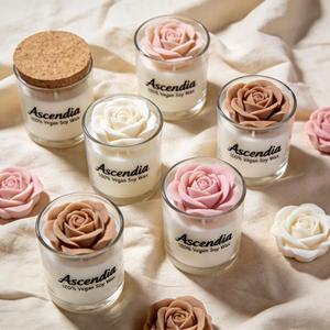 Vela Artística Ascendia con Flores de Cera de Rosa, Cera de Soya 100% Vegana, Frasco de Vidrio, Decoración Elegante para el Hogar - Product Image 2
