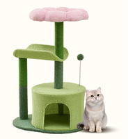 Arbre à chat en gros avec lit intégré, plateforme pour chat compacte pour petits espaces domestiques, disponible toute l'année pour les chats