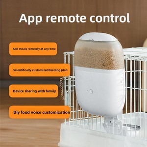 Distributeur automatique intelligent suspendu pour animaux de compagnie avec caméra 1080P, trémie visuelle de 1800 ml pour cages d'animaux de petite taille, chats et lapins - Product Image 3