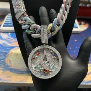 Liontin Berlian Kustom Perak S925 Moissanite Bertabur Kristal untuk Perhiasan Hip Hop Rapper - Product Image 1