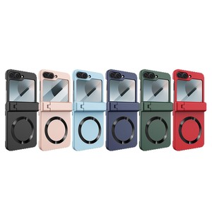 เคสโทรศัพท์พับได้สำหรับ Samsung ZFlip ลด 40% พร้อมขาตั้งแม่เหล็กแบบพ่นเคลือบ PC และที่ยึดในรถยนต์ เหมาะสำหรับการจัดส่งข้ามพรมแดน - Product Image 5