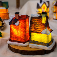 Vente en gros d'ensembles de maisons de village de Noël décorations de festival de Noël cottage maison de Noël en résine personnalisée