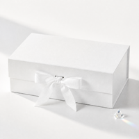 Boîtes pliantes magnétiques en papier gris de taille standard avec ruban gaufré pour l'emballage de t-shirts et de chaussettes, emballage plat, écologiques