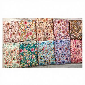 Tela Crepé Natural de Poliéster/Nylon/Metalizado de Peso Medio, Tejido de Punto por Urdimbre No Tejido, Transpirable y de Alta Calidad, con Diseño Floral/Con Cuentas, Marca HONEY LACE - Product Image 1