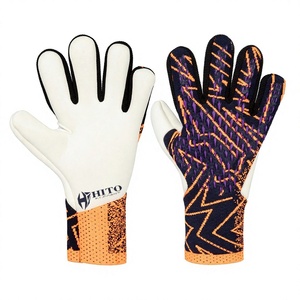 Guante de Portero Personalizado de Color Naranja y Morado con Malla Completa en los Dedos, Elástico y de Corte Negativo - Product Image 1