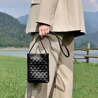Sac à bandoulière de luxe en cuir véritable pleine fleur entièrement personnalisable pour femme, petit format, étiquette privée