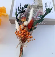 Ces fleurs en gros Mini Bouquet de fleurs séchées Babysbreath Lover Herbe Feuilles d'eucalyptus Petites fleurs décoratives