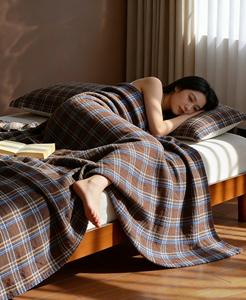 Couverture en coton 100% à franges personnalisable en gros, fabrication directe, motif <span class=keywords><strong>classique</strong></span> à carreaux vert rayé pour hôtel - Product Image 2