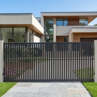 Portail de cour moderne en aluminium thermolaqué avec clôture de sécurité pour la sécurité domestique et l'entrée de villa