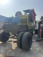 Concasseur à mâchoires mobile primaire HONGSHENG d'occasion 600*900 avec moteur AC, boîte de vitesses, engrenages, capacité max. 10t/h pour le concassage de minerai, garantie 1 an, certifié