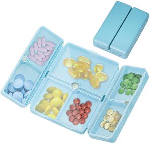 Boîte de rangement portable pour pilules, écologique, en plastique, à 7 compartiments, motif carré sculpté, en promotion - Product Image 1