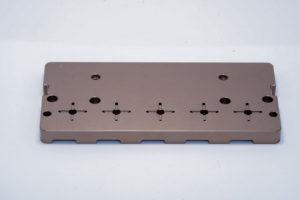Gabarit d'application adhésif en acier inoxydable, usinage CNC au Vietnam, fraisage pour usinage avec tolérance de 0,005 mm, OEM/ODM - Product Image 6