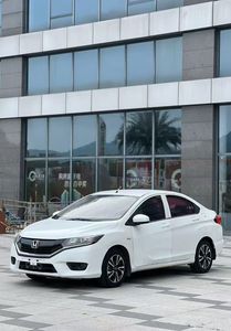 Voitures d'<span class=keywords><strong>occasion</strong></span> Honda GREIZ Comfort 2017, essence 92, 185 km/h, 5 places, intérieur cuir foncé, antenne <span class=keywords><strong>aileron</strong></span> de requin R15, <span class=keywords><strong>voiture</strong></span> urbaine pratique - Product Image 2