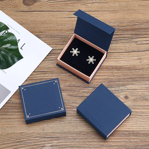 High Quality Simple Magnetic Cardboard <b>Jewelry</b> Packaging <b>Box</b> with Rigid Paper Structure and Sponge for Bracelet Necklace Earring - Product Image 4