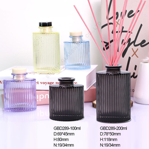 معطر جو منزلي بالزيوت العطرية سعة 50 مل في زجاجة فاخرة مع أعواد خشبية للعلاج بالروائح والسبا والمنزل - Product Image 5