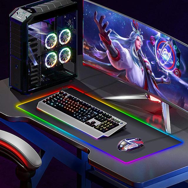 Canada Hot Sales Mousepad Custom Logo Non-Slip Rubber Base Large Size Keyboard Laptop Desk Pad With Anime Pattern RGB Mouse Pad