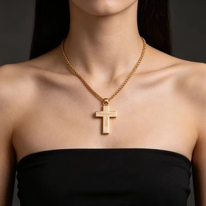 Pendentif Croix de Foi en Acier Inoxydable Plaqué Or 18K, Bijou Religieux, Cadeau de Baptême et d'Anniversaire pour Femmes et Hommes - Product Image 2