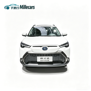Toyota Frontlander SUV <span class=keywords><strong>de</strong></span> <span class=keywords><strong>Segunda</strong></span> <span class=keywords><strong>Mano</strong></span>, Volante a la Izquierda, Autos Usados a Precio Económico, Interior Limpio, Transmisión Automática, Aire Acondicionado - Product Image 2